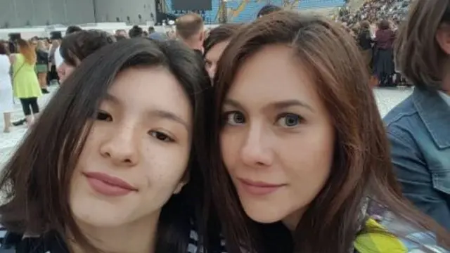 Wulan Guritno dan anaknya, Shaloom