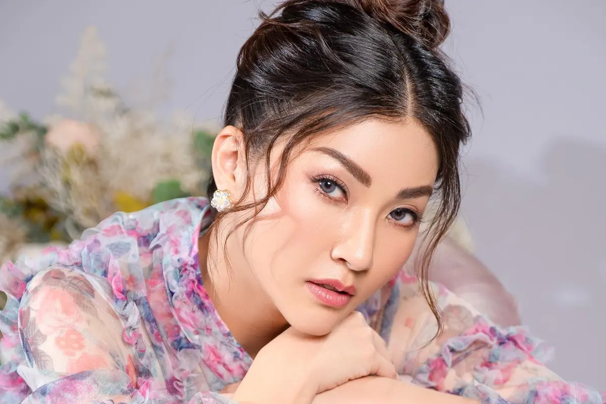 Bikin Sarwendah Terharu, Pemuda Tasik Beli Avanza Cuma Rp9 Ribu dari Live Streaming Flash Sale di Shopee Live
