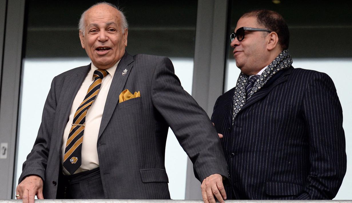 Hull City mencapai beberapa kesuksesannya pada tahun 2010 setelah dibeli oleh pengusaha asal Mesir, Assem Allam. Allam tercatat menginvestasikan uang lebih dari 40 juta poundsterling untuk membeli saham mayoritas di klub tersebut. (AFP/Oli Secarff)