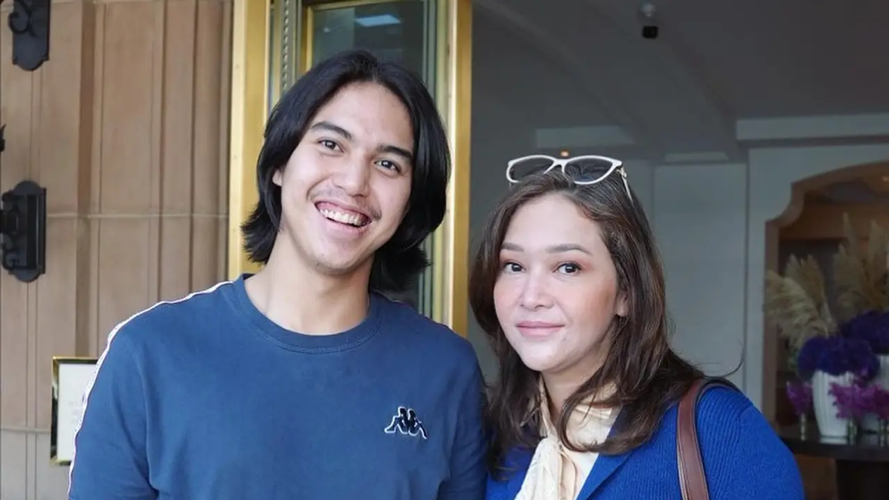 6 Momen Liburan Maia Estianty Ke Los Angeles Bersama Suami dan El Rumi