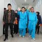 Andra Soni dan Dimyati Natakusumah, Bacagub dan Bacagub Banten 2024 Jalani Pemeriksaan Kesehatan di RSUD Banten. (Minggu, 01/09/2024). (KPU Banten).