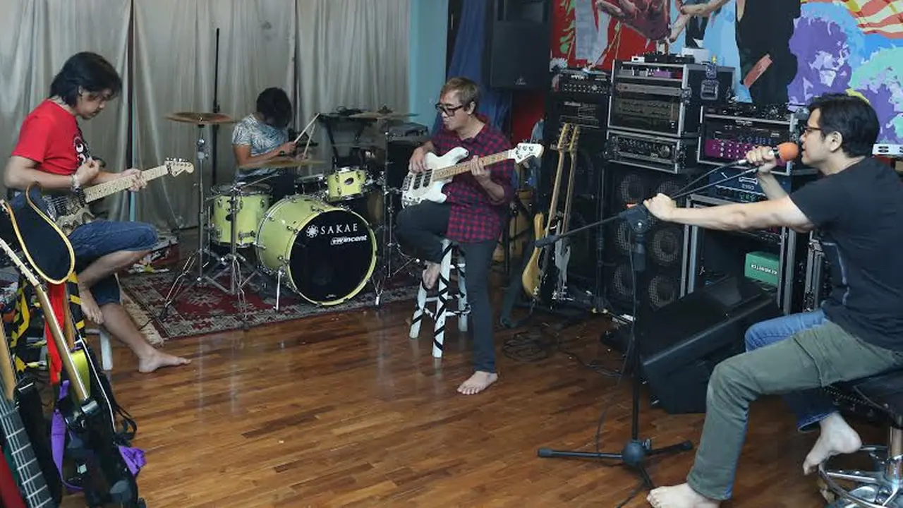 GIGI Band