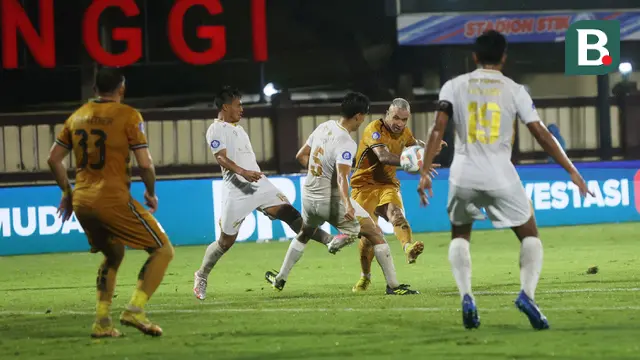 Bhayangkara FC vs Madura United - BRI Liga 1 2023/2024