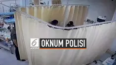 Rekaman kamera kemanan rumah sakit menunjukkan seorang oknum polisi memukul pasien. Pelaku marah karena korban menabrak temannya saat bertugas.