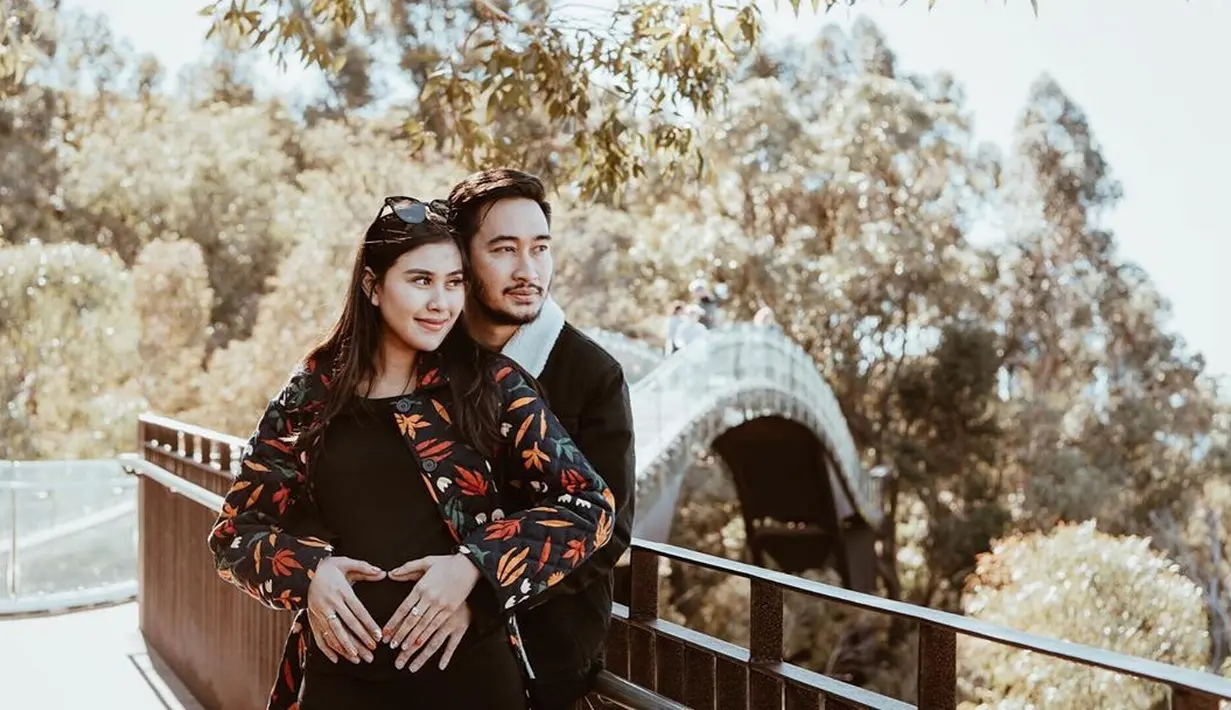 Syahnaz Sadiqah dan Jeje Govinda (Instagram/ritchieismail)