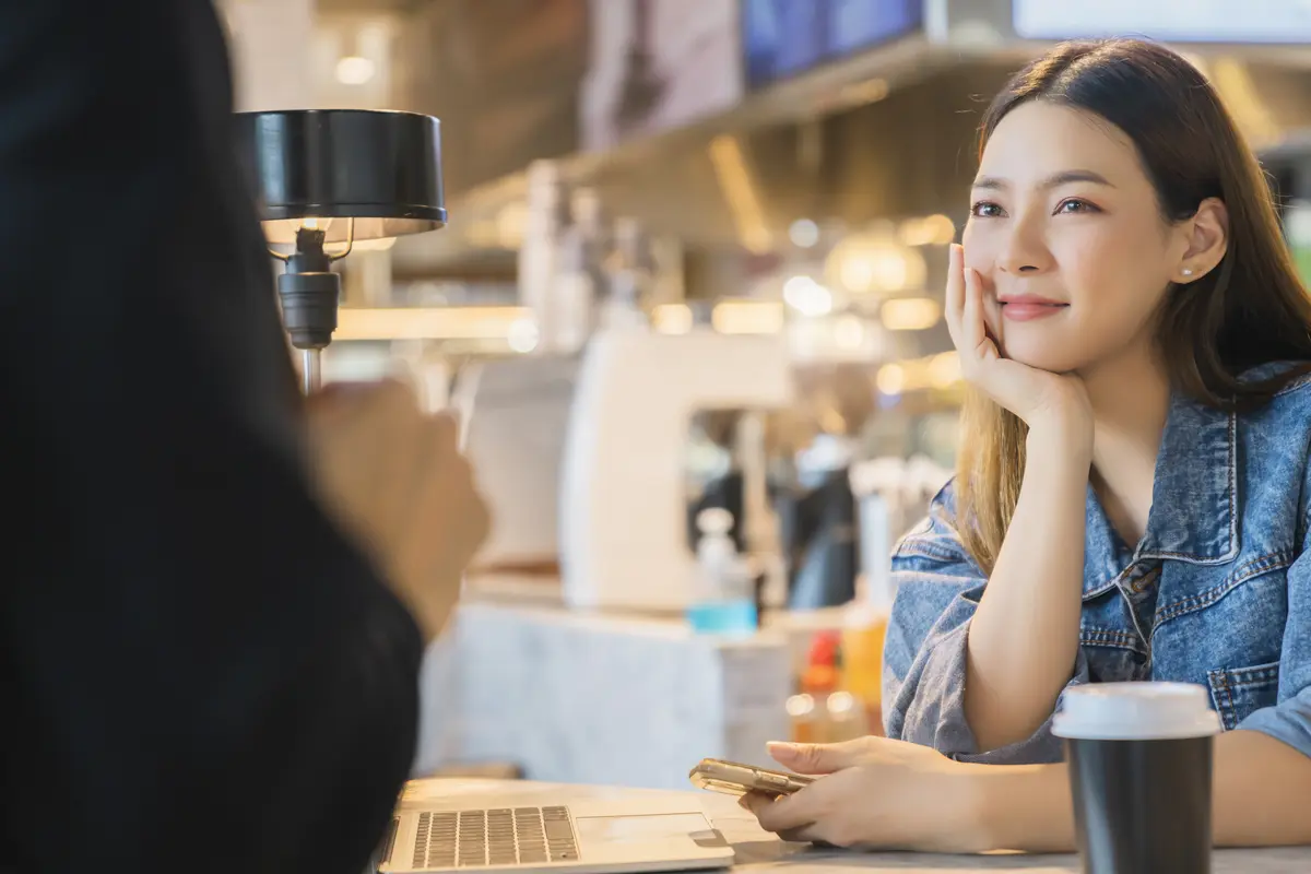 wanita juli dianggap atraktif