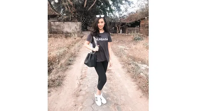 Boy William Resmi Melamar Sang Kekasih, Ini 5 Fakta Karen Vendela