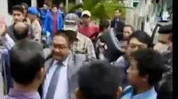 VIDEO: Sidang Pembunuhan Pelajar SMP di Yogyakarta Ricuh