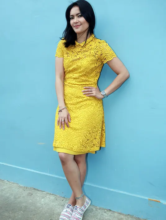 Lola kemudian bermain sinetron yang bertajuk 'Penari'. Lola berperan sebagai Sila yaitu penari erotis. ( Deki Prayoga/Bintang.com)