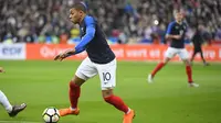 Kylian Mbappe membuat gol penyeimbang untuk Prancis saat berhadapan dengan Amerika Serikat pada laga uji coba, Sabtu (9/6/2018). (doc. FFF)