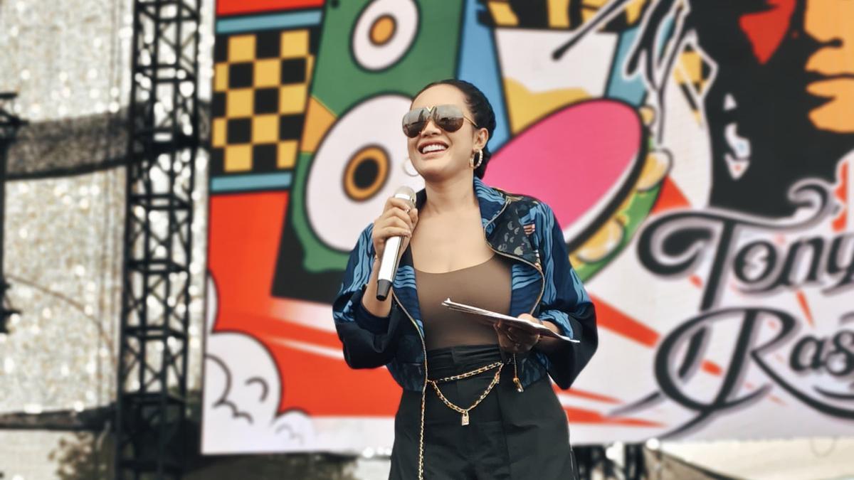 Lama Vakum, Shinta Bachir Jadi MC Festival Panggung Gembira Ria di Depan Ribuan Penonton