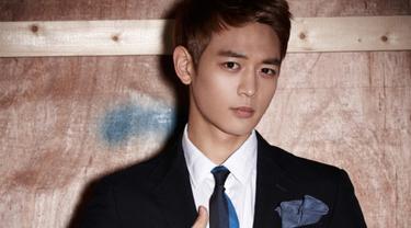 [Bintang] Onew SHINee Tak Menyangka Song Joong Ki - Song Hye Kyo Akan Menikah