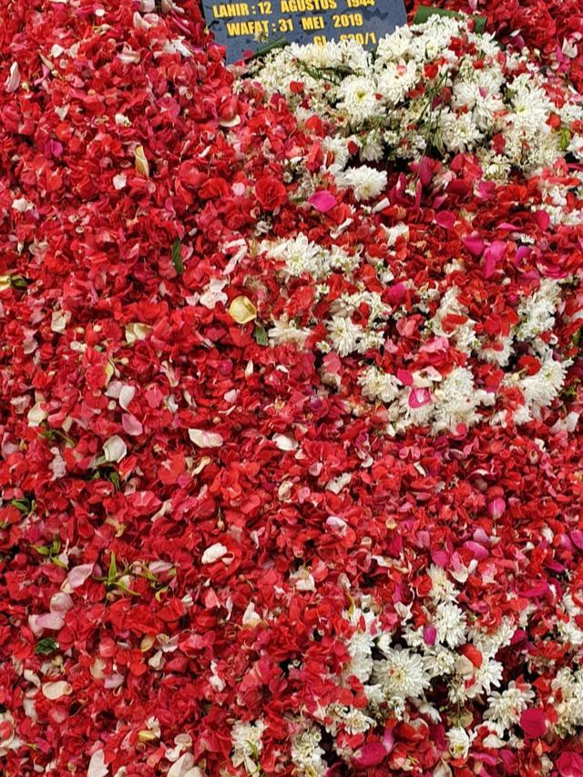 Unggahan Virnie Ismail