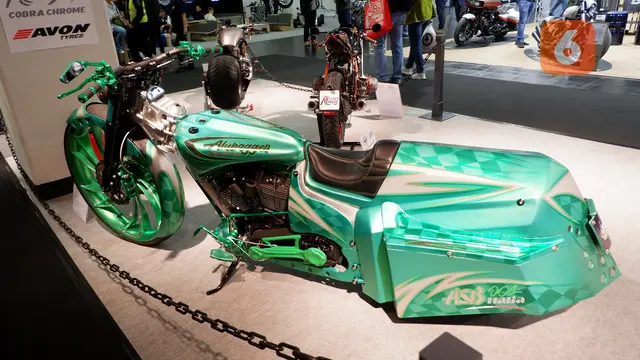 Warna hijau neon mendominasi modifikasi yang satu ini