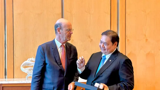 Menko Airlangga Sambangi Menteri Ekonomi Prancis, Bahas Apa?