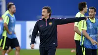 Cuek Soal Rekor Bravo, Enrique Lebih Senang Barca Menang