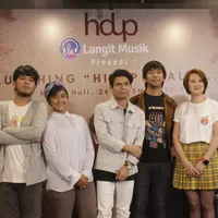 Rian punya alasa tersendiri produseri band pendatang baru, Hidup. (Rivan Yuristiawan/Fimela.com)