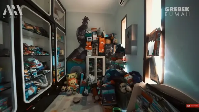 Narji memiliki rumah yang mewah dan luas (YouTube/AH)