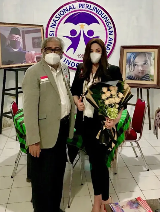 <p>"Terutama pandangannya ttg bgm seharusnya kita menyikapi perbedaan &amp; menciptakan kedamaian antar manusia. Sejuk. Sehat selalu Habib Luthfi🙏," tutup Cornelia Agatha. [Instagram/perempuanpanggung]</p>