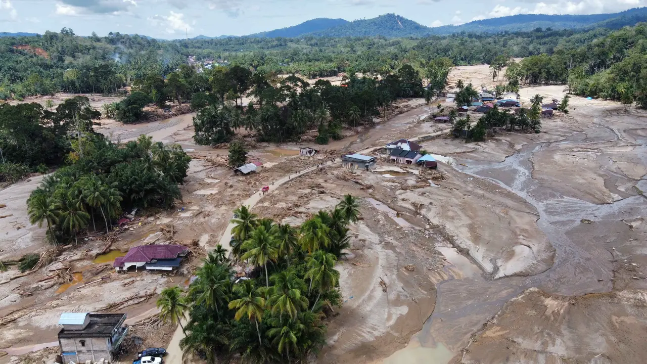 Terdampak Bencana Banjir dan Longsor, Wilayah Batang Toru Tapanuli Selatan Nyaris Rata dengan Tanah