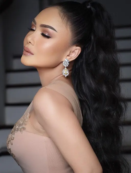 Yuni Shara (Instagram/dhirmanputra)