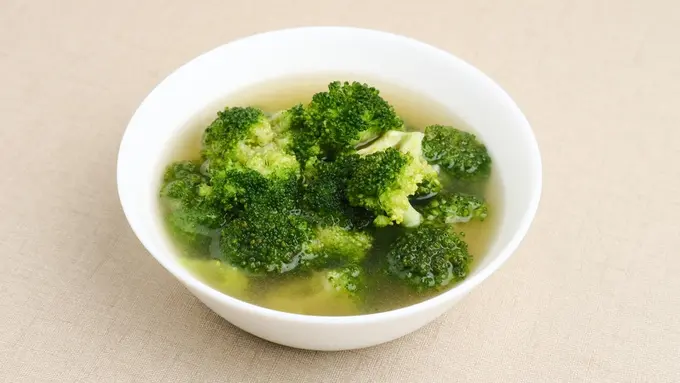 sup sayur bening brokoli