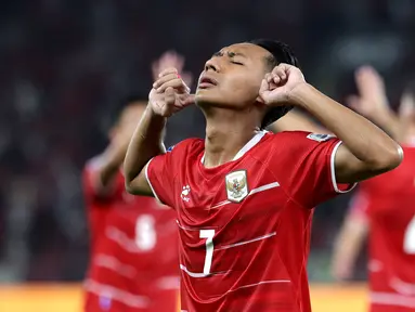 Pemain Timnas Indonesia, Beckham Putra merayakan gol ke gawang St Kitts and Nevis dalam laga semifinal FIFA Series 2026 di Stadion Utama Gelora Bung Karno (SUGBK), Senayan, Jakarta, Jumat (27/03/2026). (Bola.com/Abdul Aziz)