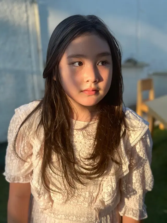 6 Transformasi Eleeya Xaviera Anak Celine Evangelista, Kini Disebut Mirip Orang Korea