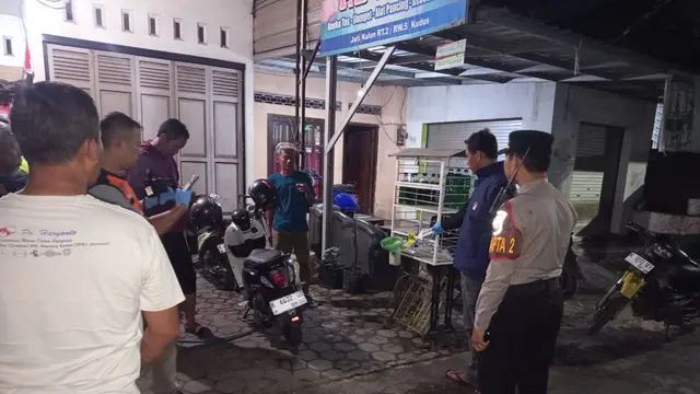 Rumah korban dan pelaku yang menjadi lokasi penusukan maut.