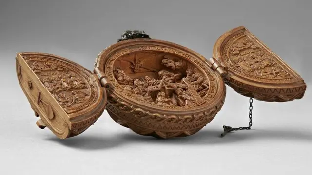 6 Potret Miniatur Boxwood Gothic Abad Ke-16 Ini Ukirannya Sempurna, Berusia 500 Tahun
