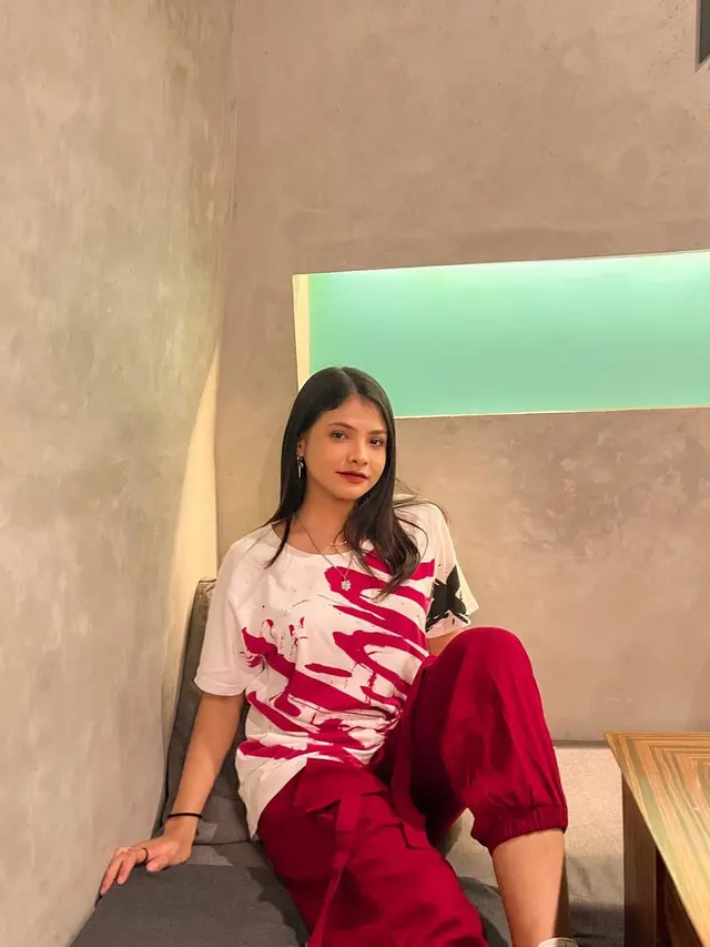 Main Film Bayi Ajaib, ini 7 Potret Sara Fajira yang Makin Eksis di Dunia Akting