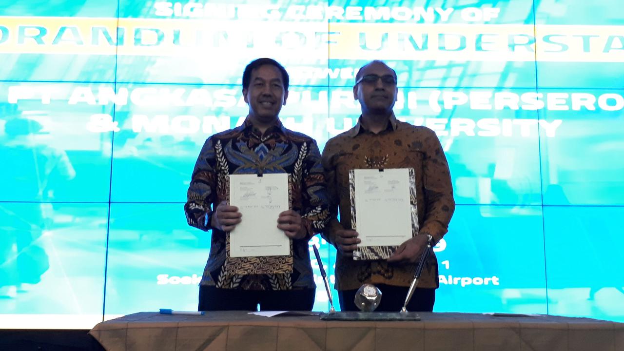 PT Angkasa Pura II menjalin kerja sama dengan Monash University, Australia untuk pengembangan penelitian ekonomi digital dan pengelolaan bandara udara.