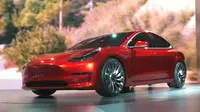 Tesla Medel 3 (Foto: The Guardian)