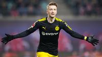 7. Marco Reus - Bermain atraktif dan memberikan kontribusi hebat saat dibawah asuhan Klopp. Reus juga terkenal dengan kesetiaannya bersama Dortmund hingga saat ini. (AFP/Robert Michael)