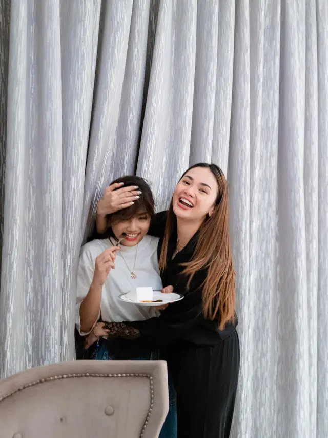 6 Potret Kedekatan Fuji An dengan Violenzia Jeanette, Sering Habiskan Waktu Bersama Hingga Disebut Kakak Beradik