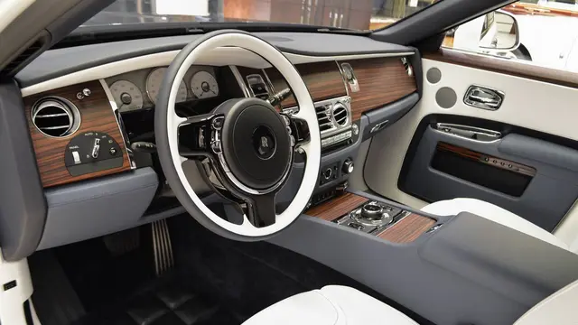 Rolls-Royce Ghost EWB