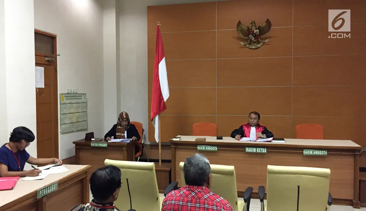 Suasana sidang praperadilan pengacara LBH Jakarta Alldo Felix melawan polisi di PN Jakarta Selatan, Senin (29/1). (Liputan6.com/Immanuel Antonius)