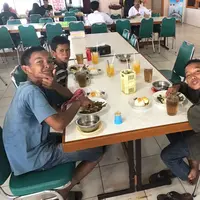 Ketiga bocah asal Sumsel itu sempat mengayuh sepeda hingga sekitar 40 km dalam perjalanan bertemu ibu saat Lebaran. (Liputan6.com/Yandhi Deslatama)