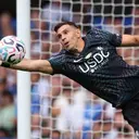 Emiliano Martinez Operasi Rahang, Ini Daftar Laga Chelsea yang Dilewatkan