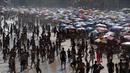 Peningkatan suhu diperkirakan mencapai puncak di 39 derajat celcius. (Pablo PORCIUNCULA/AFP)