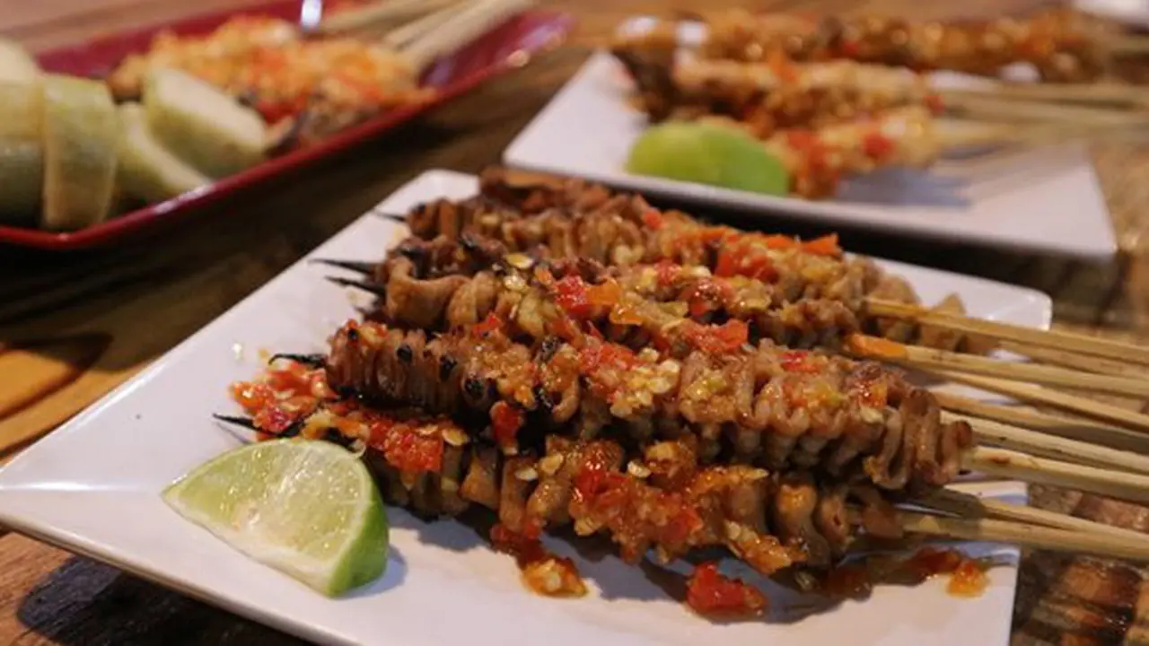 Sate usus ayam./Copyright Vemale.com/Winda Carmelita