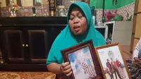 Benah, Ibu Siti Aisyah, di Serang, Banten, Senin (27/2/2017). (Yandhi Delstama/Liputan6.com)