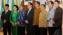 Jokowi menghadiri acara Satu Dasawarsa DPD RI bersama Wakil Presiden Boediono, Wakil Presiden Terpilih Jusuf Kalla (JK), Ketua DPD Irman Gusman, dan Ketua DPR RI Marzuki Alie