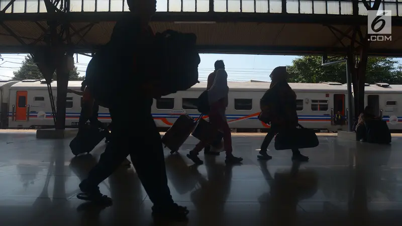 H+3 Lebaran, Tidak Ada Lonjakan Arus Balik di Stasiun Senen