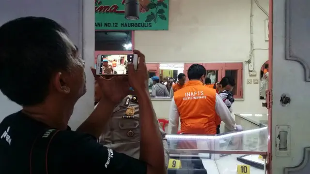 Perampok Gasak Toko Emas di Indramayu