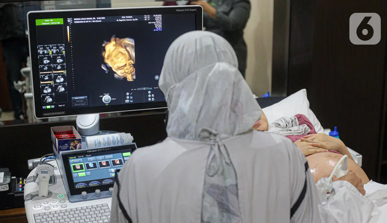 Presiden Joko Widodo atau Jokowi menargetkan angka stunting mampu turun menjadi 14 persen pada tahun 2024. (Liputan6.com/Faizal Fanani)