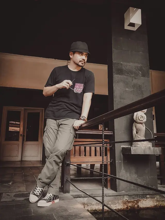 Rizky Hanggono dan Pacar Barunya