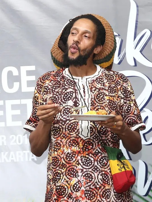 Jakarta Peace Concert 2017 digelar pada 18 November 2017 mendatang di Ecopark, Ancol. Selain Julian Marley, dimeriahkan penyanyi lain seperti Tony Q Rastafara, Ras Muhammad, Gangstarasta, dan beberapa musisi reggae lainnya. (Bambang E Ros/Bintang.com)