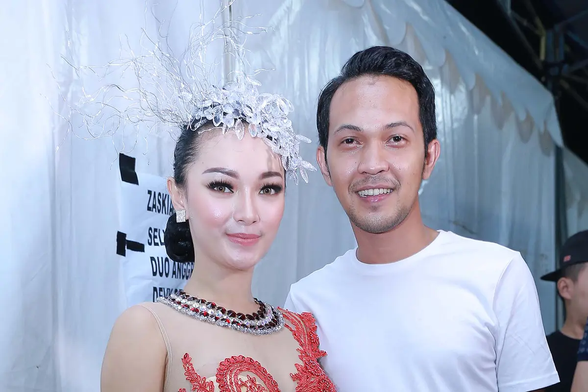 [Bintang] Zaskia Gotik