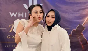 Selfi Yamma Ciptakan Lagu Untuk Rani Zamala